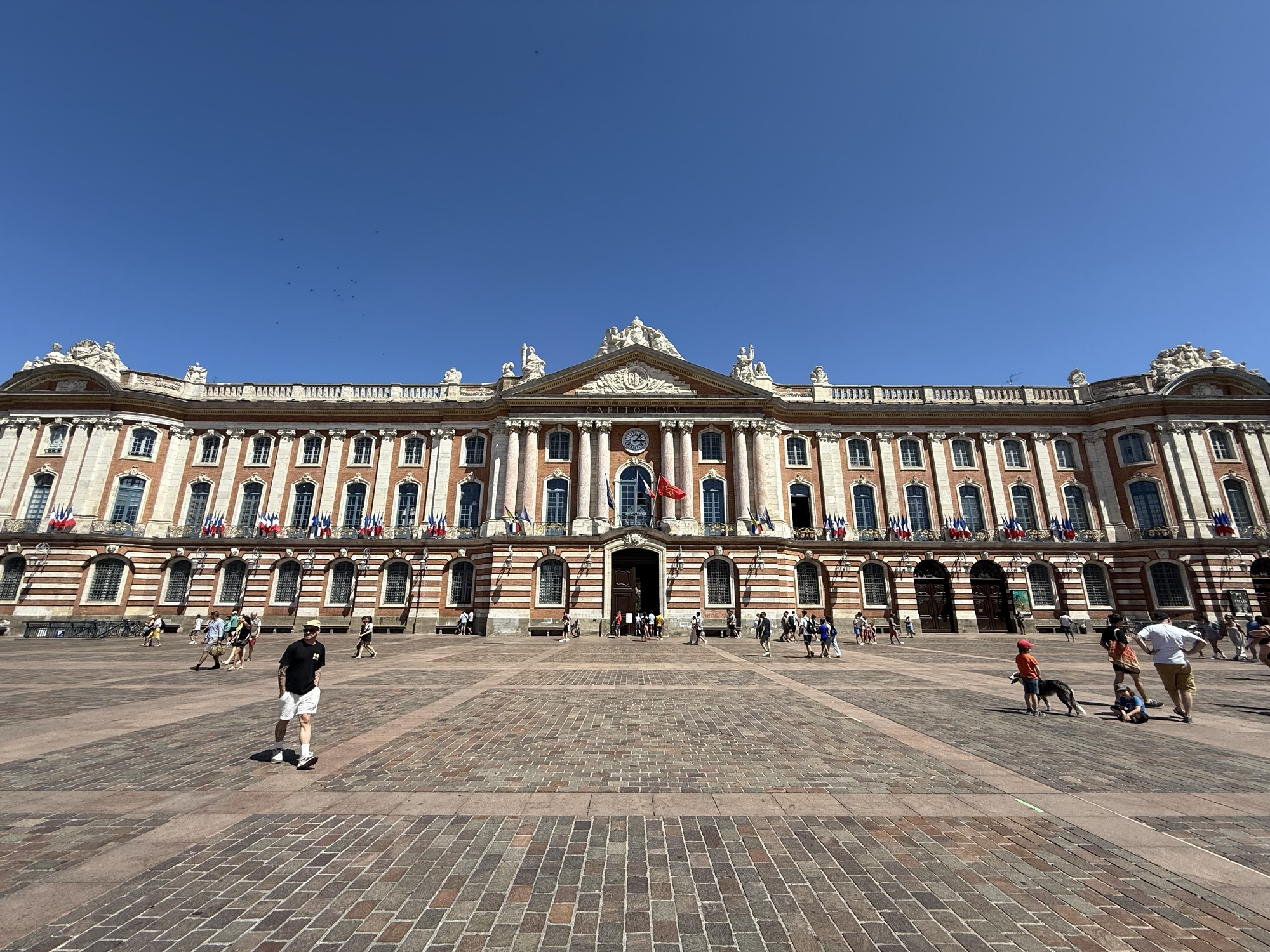 Toulouse, un écrin béton serti de briques